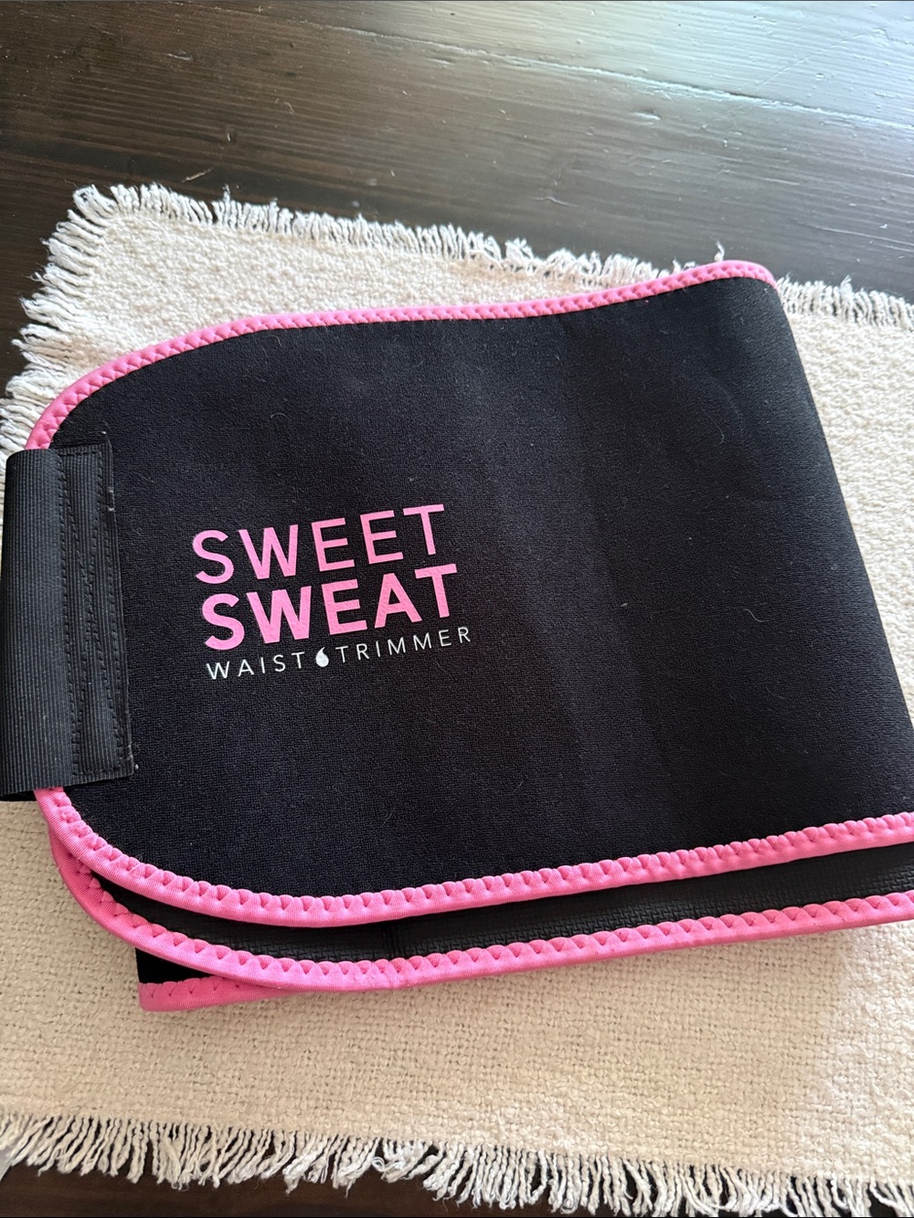 Sweet Sweat Waist Trimmer - Black with Pink Trim